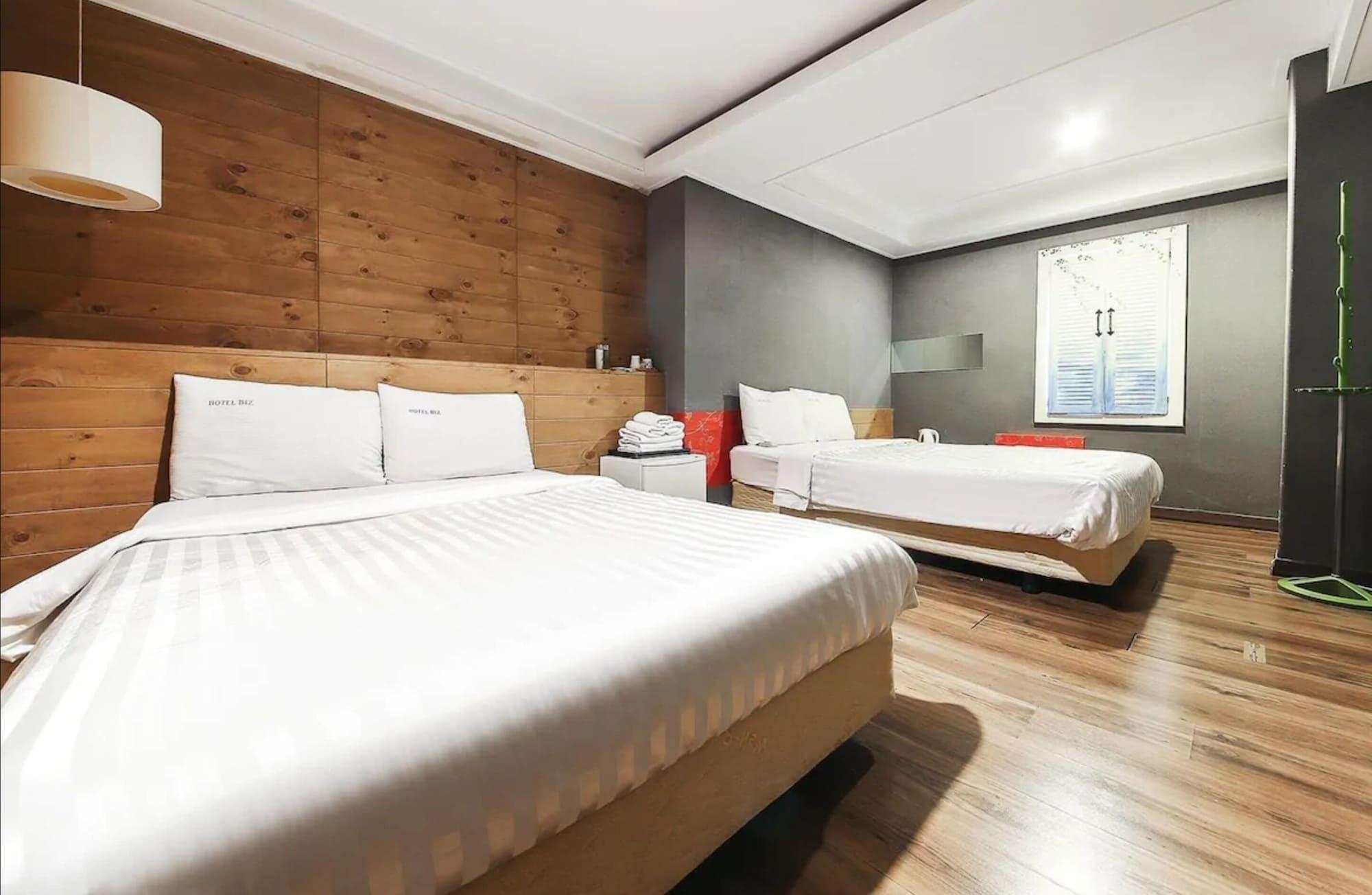 Hotel Biz Jongro - Insa-Dong Сеул Экстерьер фото