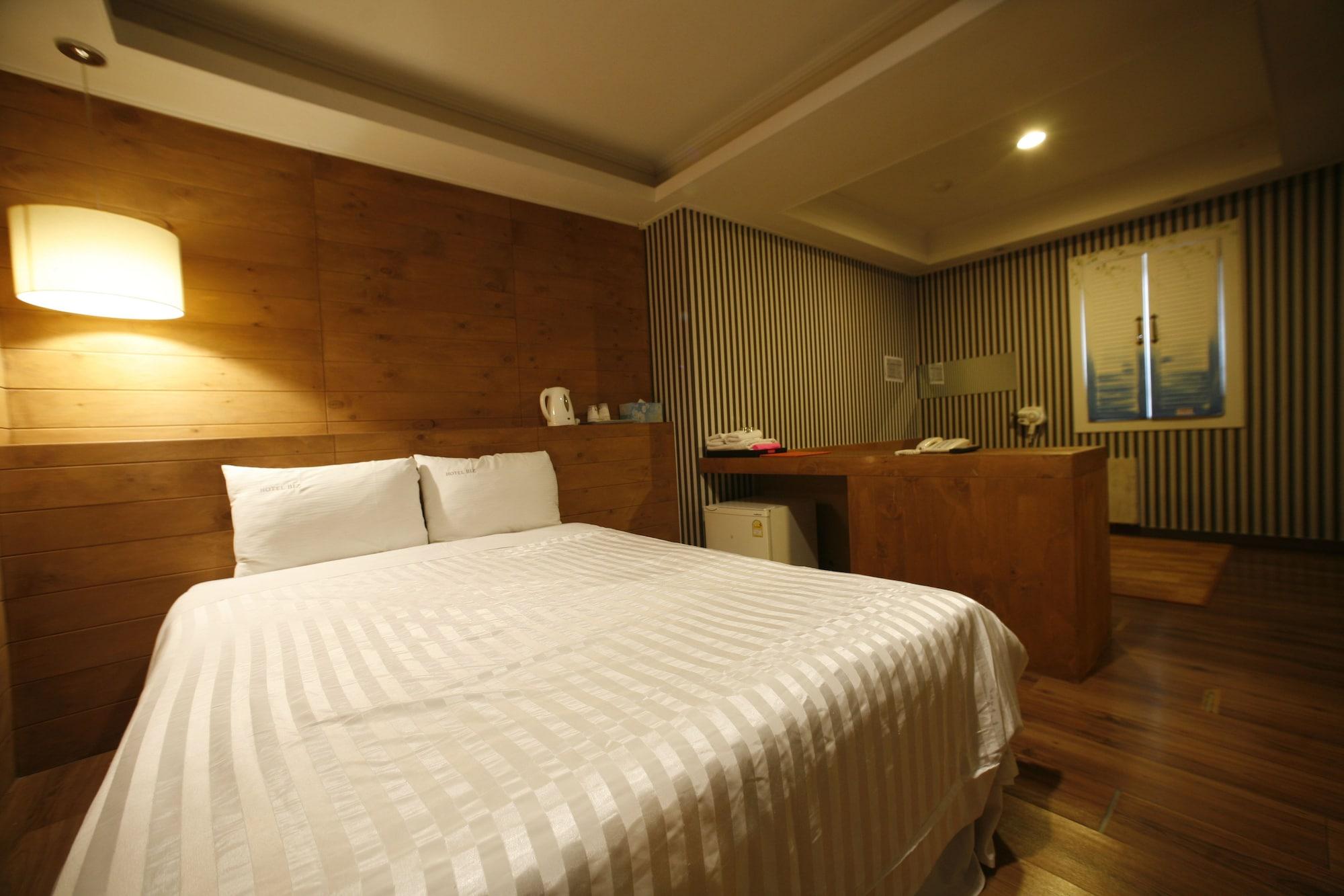 Hotel Biz Jongro - Insa-Dong Сеул Экстерьер фото