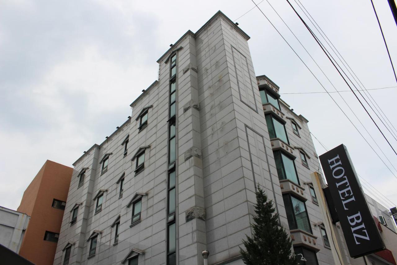 Hotel Biz Jongro - Insa-Dong Сеул Экстерьер фото
